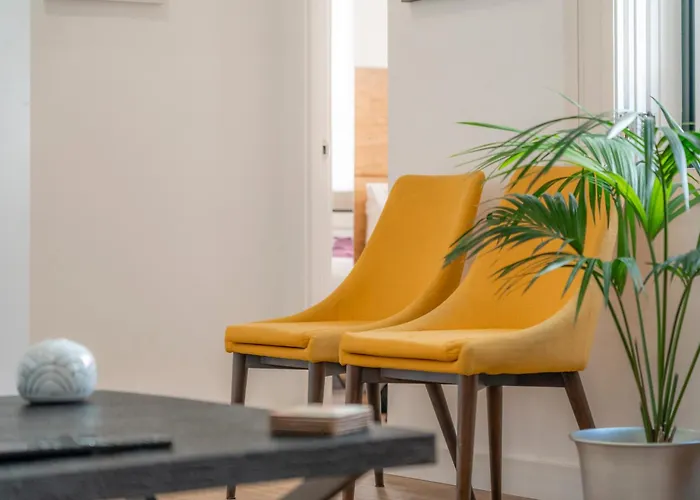 Lv Premier Apartments Chiado- Ch